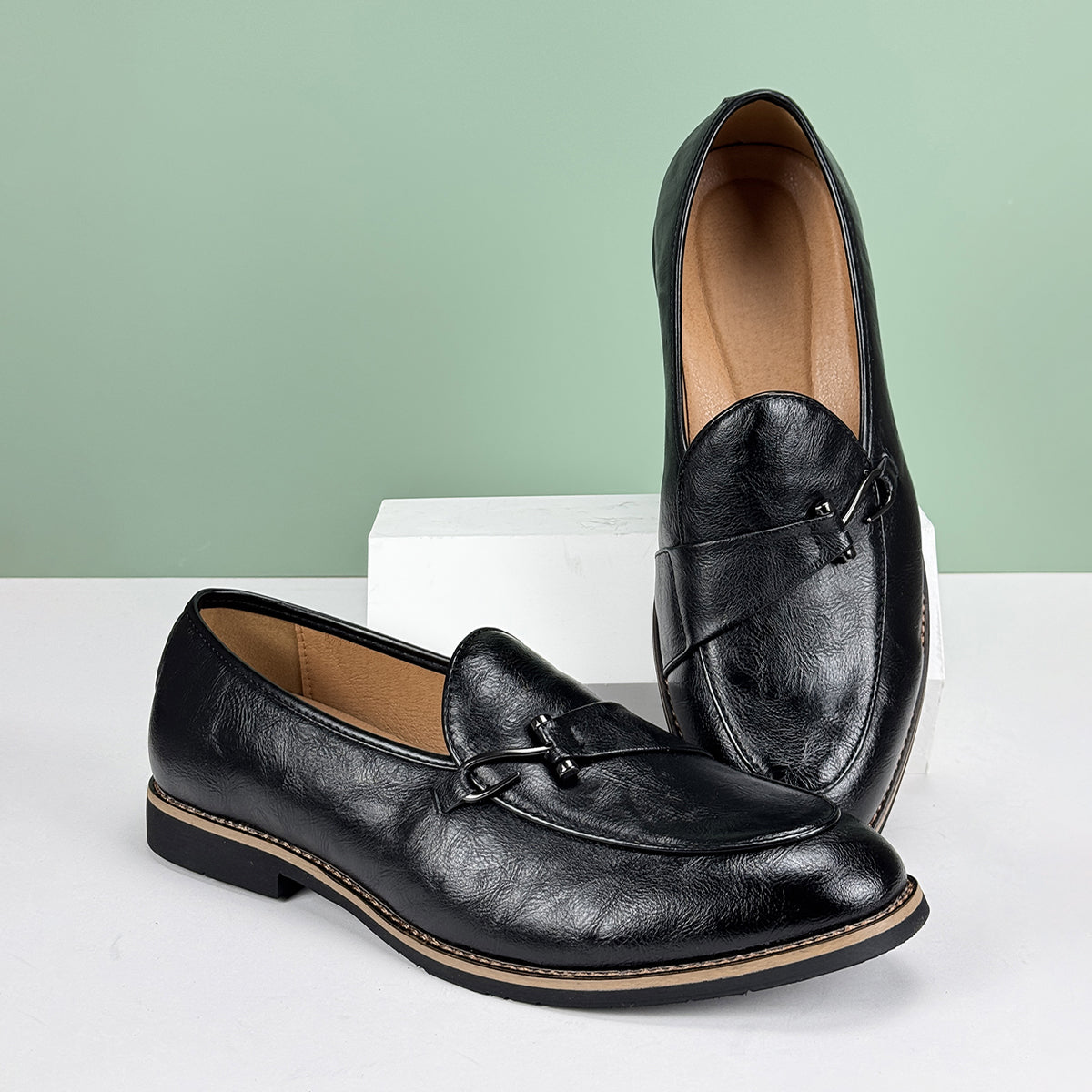 Men’s Formal Genuine Leather Loafers With Golden Hardware | Austin