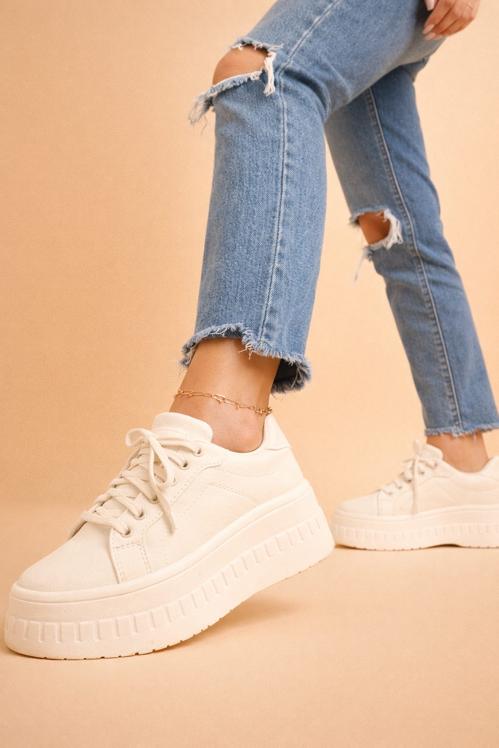 Women's Faux Leather Platform Trainers | Cherry_3