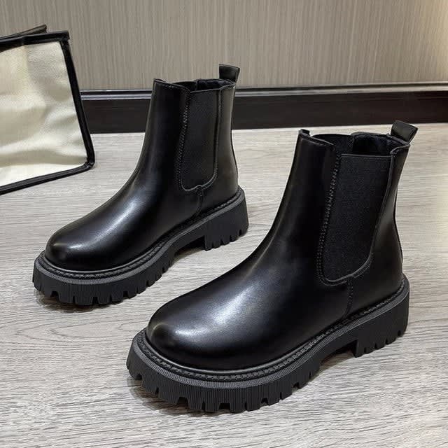 Women's Chunky Platform Chelsea Boots | Jenna_5