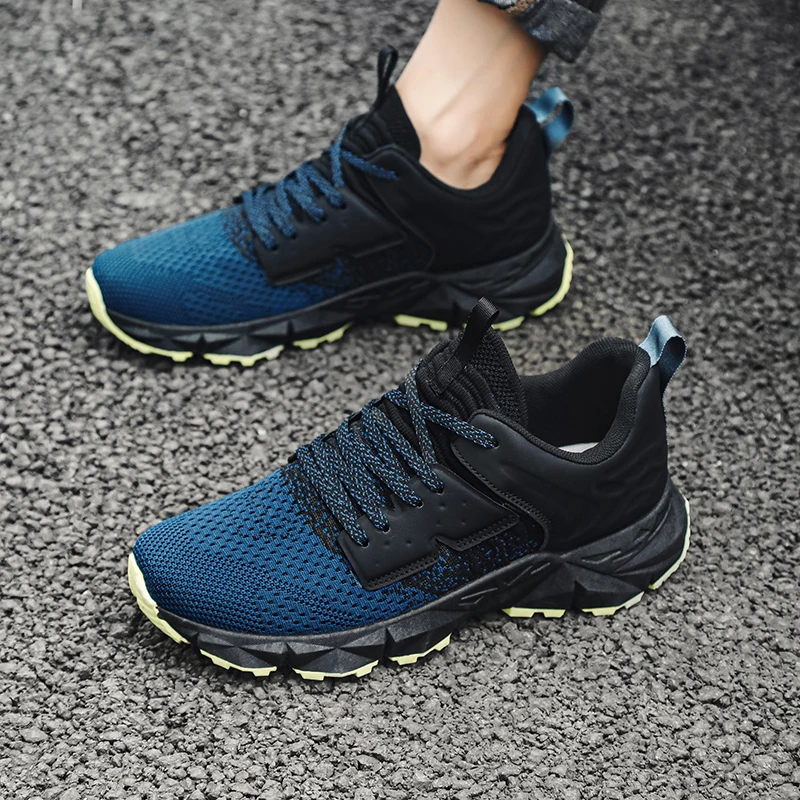 Men’s Lightweight Mesh Training Shoes | Kinetic