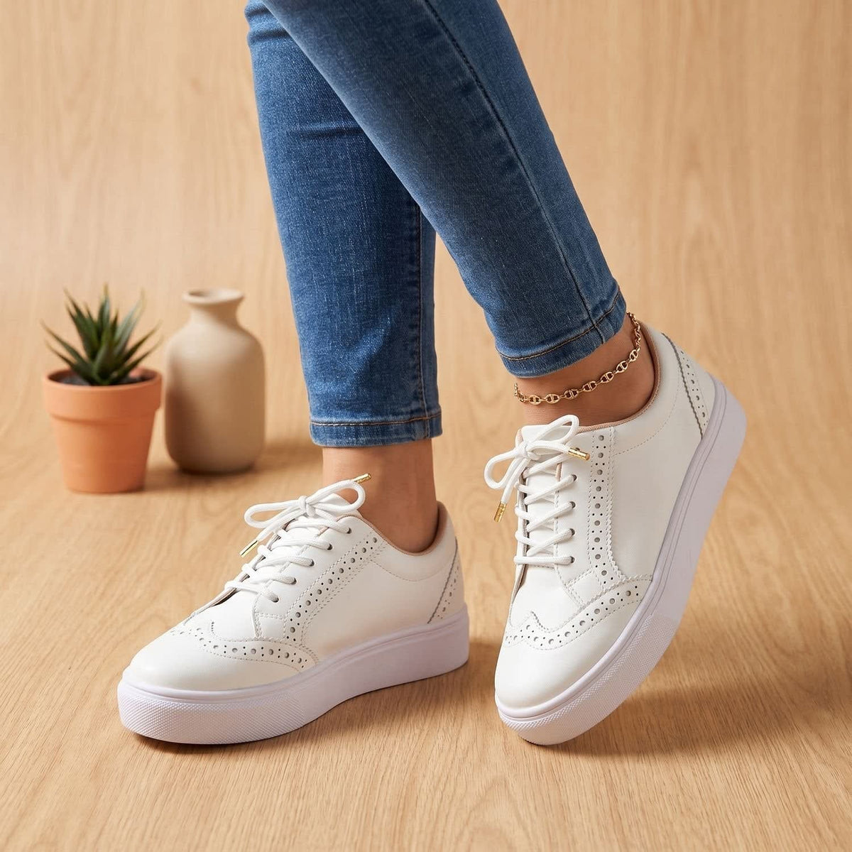 Women's Brogue Platform Orthopedic Trainers | Ceinwen_4