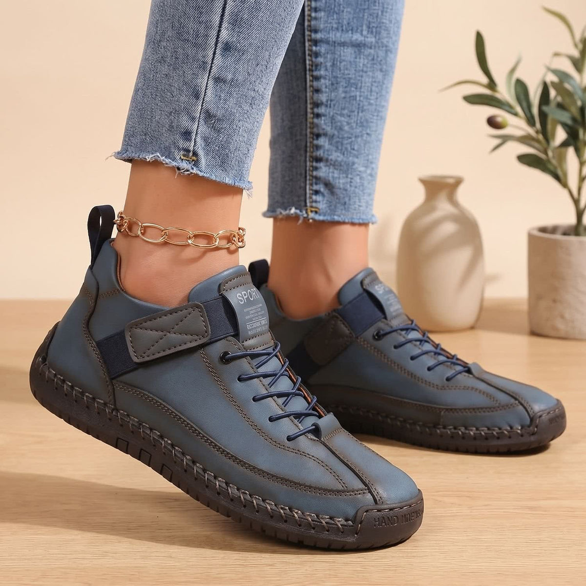 Women's Suede-Effect Strap Orthopedic Trainers | Arwen_7
