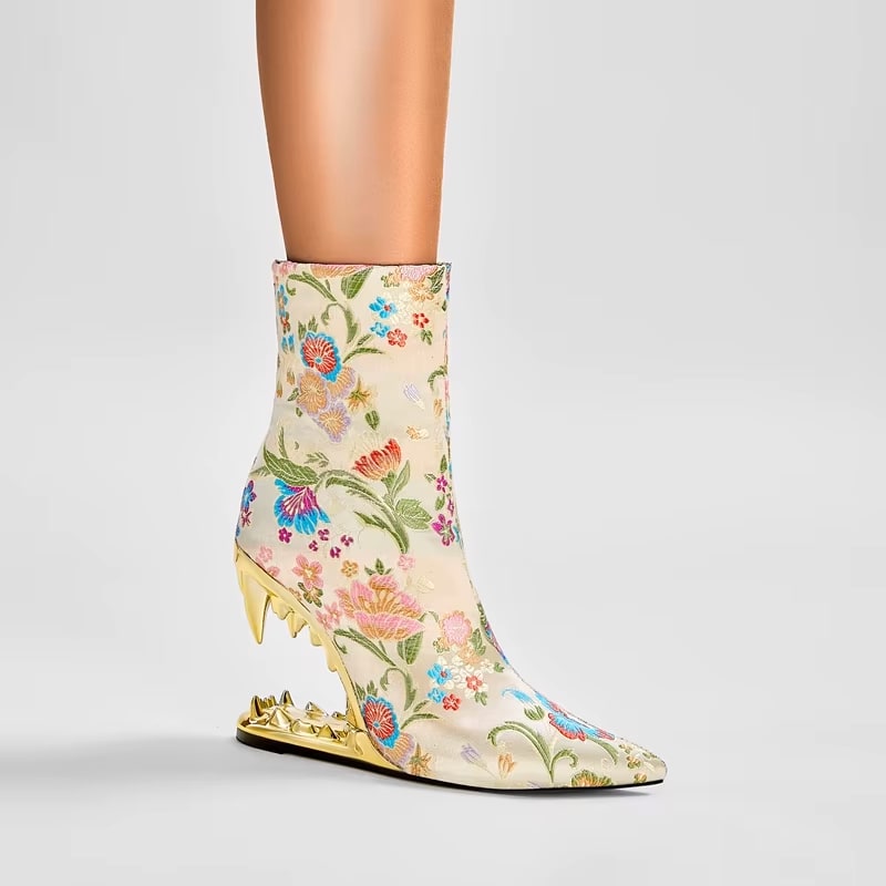Women's Pointed Toe Sculptural Heel Ankle Boots | Mairead_24