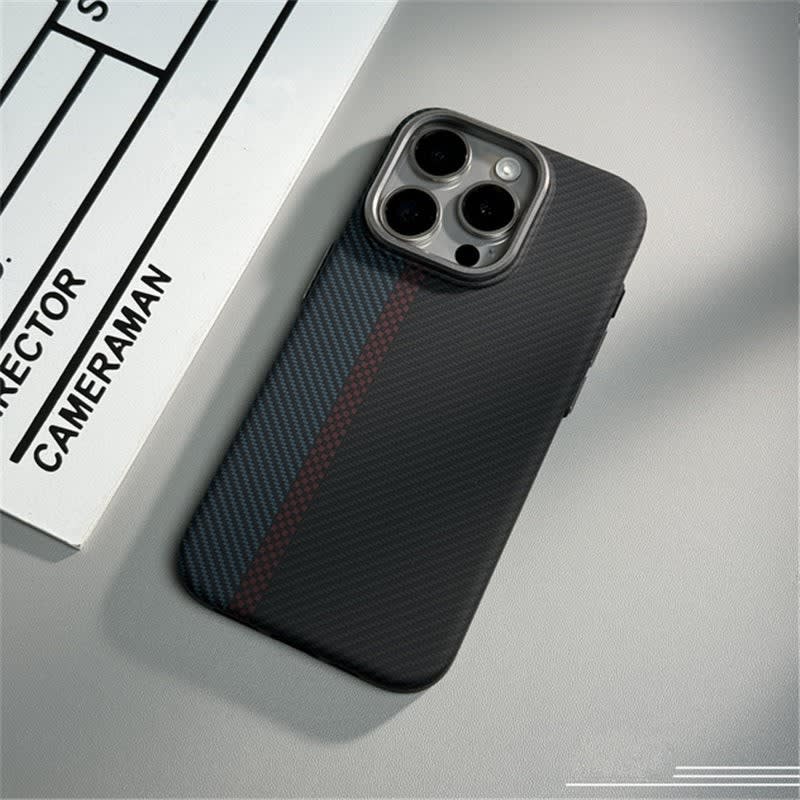 Men's Carbon Fibre MagSafe Phone Case | Leo_5