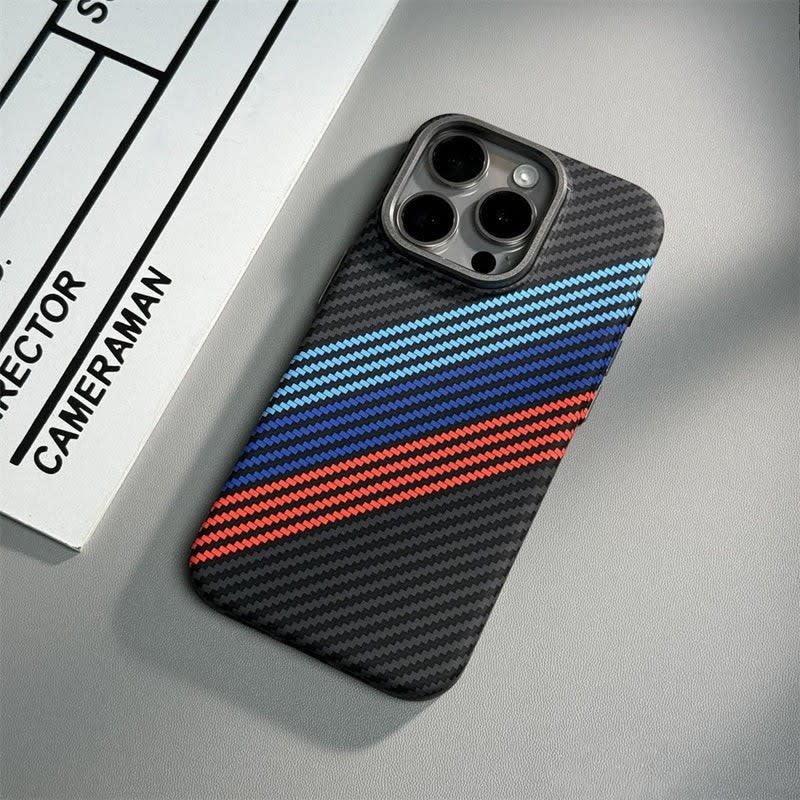 Men's Carbon Fibre MagSafe Phone Case | Leo_6