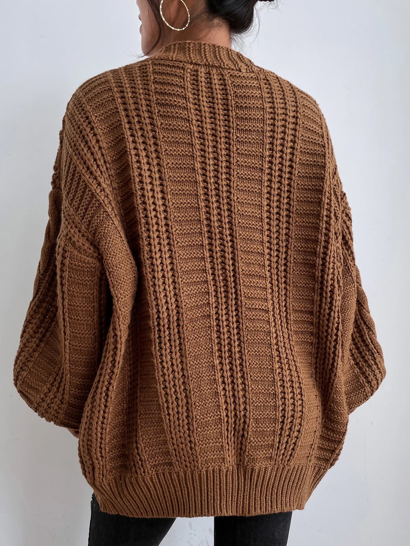 Women's Oversized Cable Knit Cardigan | Gwen_2