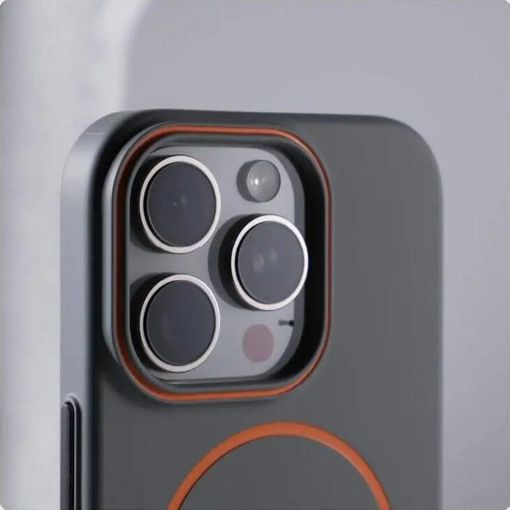 Men's Ultra Thin Matte iPhone Case | Wayne_2