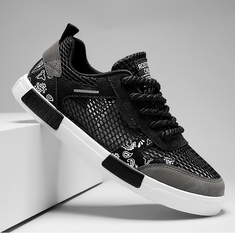 Men’s Mesh-Tech Paisley Pattern Design Sneakers | Benedict
