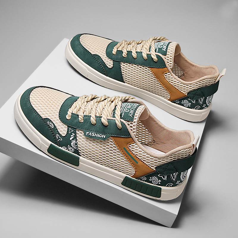 Men’s Mesh-Tech Paisley Pattern Design Sneakers | Benedict
