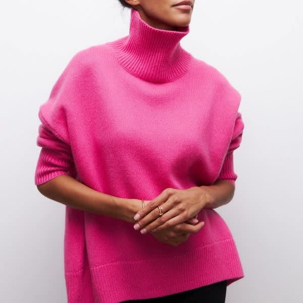Women's Short Sleeve Turtleneck Jumper | Joan_4