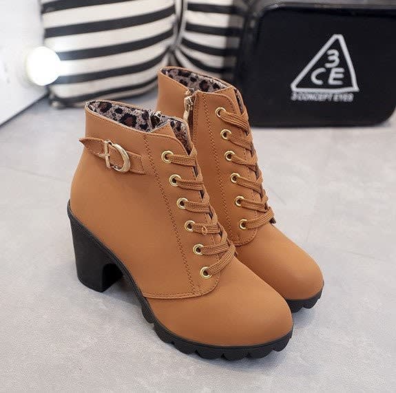 Women's Lace Up Platform Ankle Boots | Cora_4