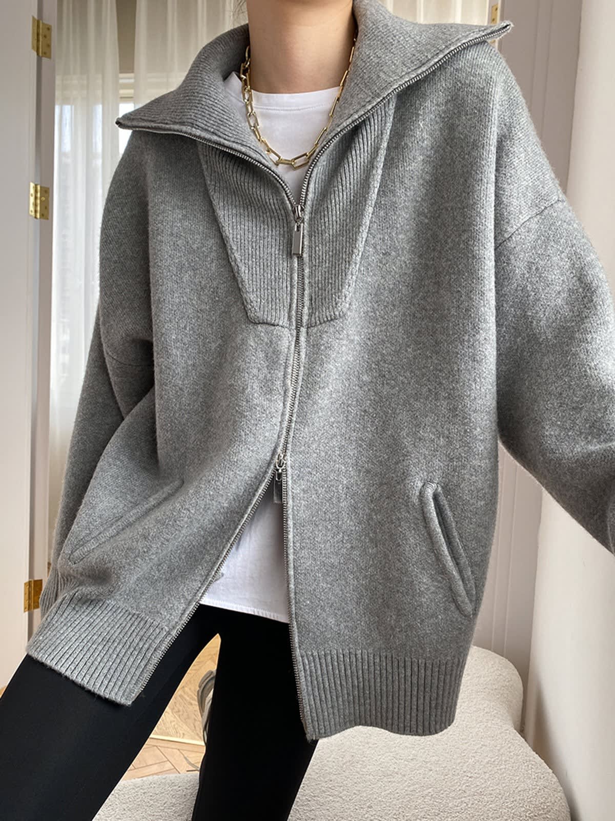 Women's Oversized Zip Up Cardigan | Sybilla_5
