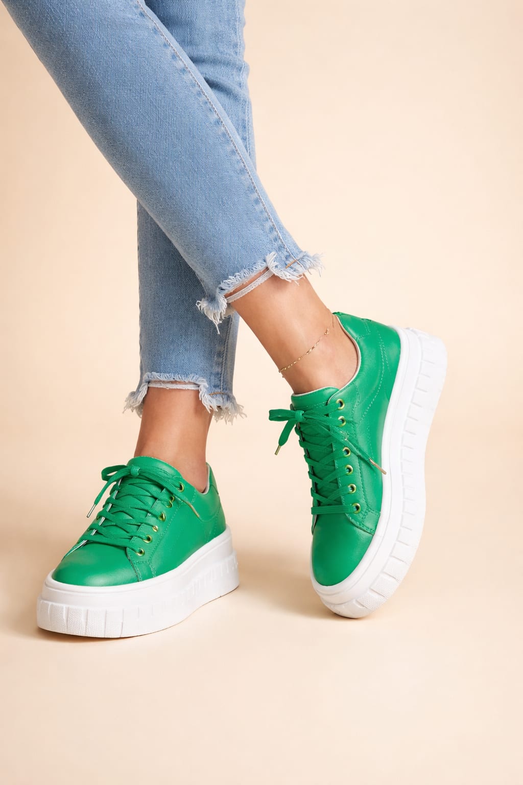 Women's Faux Leather Platform Trainers | Cherry_6
