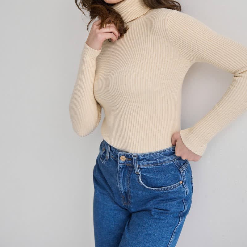 Women's Ribbed Knit Turtleneck Top | Delia_14