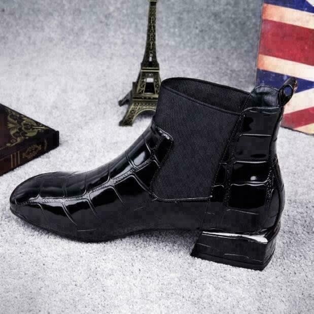 Women's Leather Chelsea Ankle Boots | Robin_6