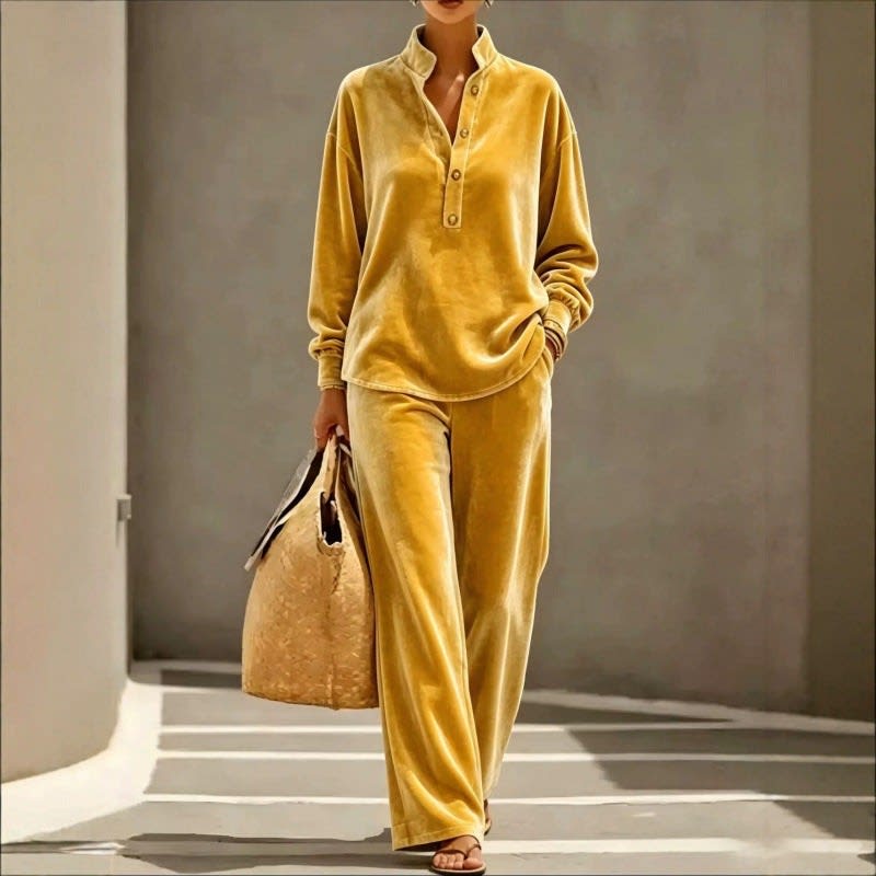 Women's Velour Lounge Set with Wide Leg Trousers | Penny_2