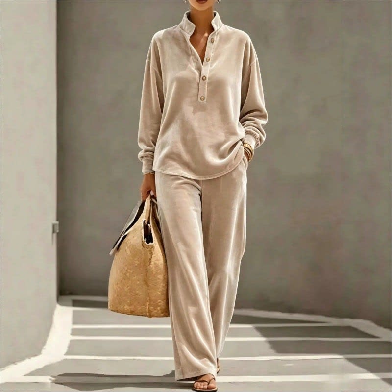 Women's Velour Lounge Set with Wide Leg Trousers | Penny_3