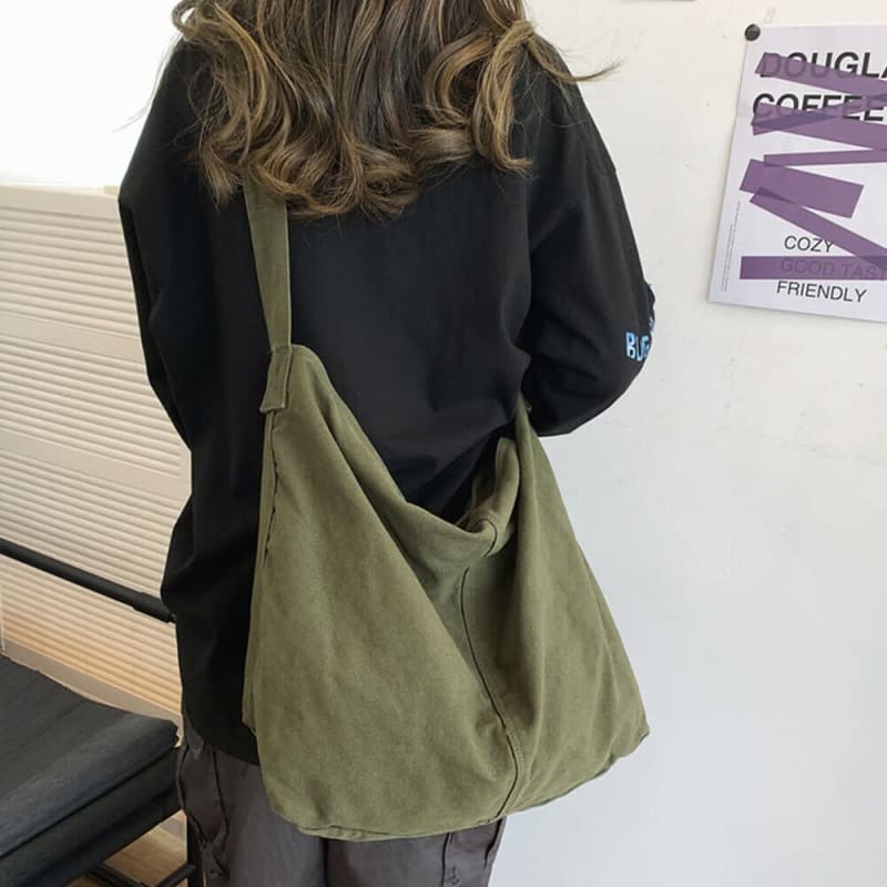 Women's Slouchy Canvas Crossbody Bag | Autumn_1