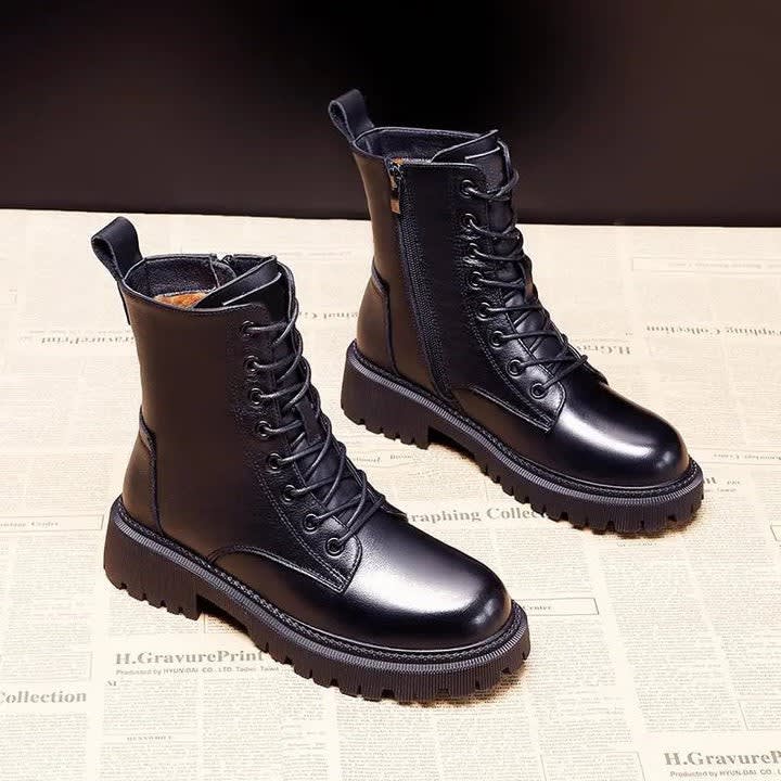 Women's Faux Leather Lace Up Ankle Boots | Dahlia_2