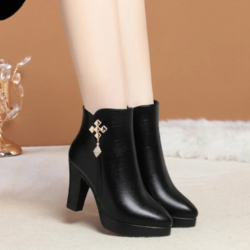 Women's Fur Lined Platform Ankle Boots | Larissa_5