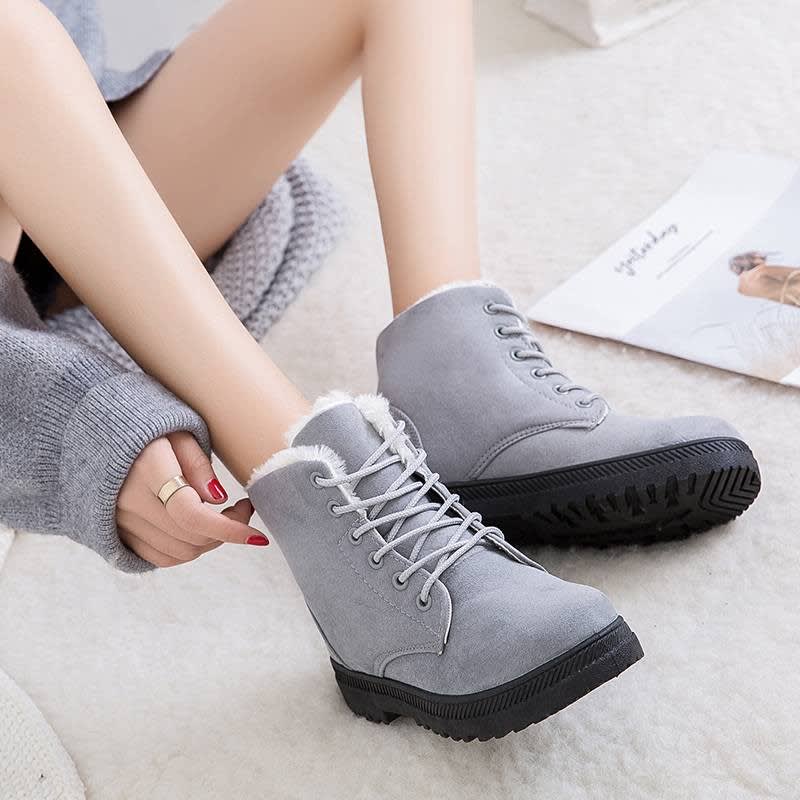 Women's Suede Lace Up Winter Boots | Mina_2