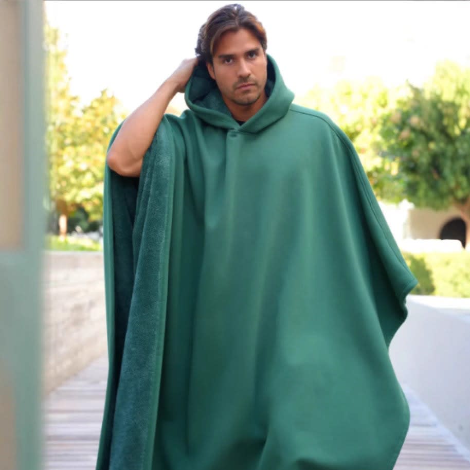 Women's Oversized Fleece Hoodie Blanket | Theresa_6