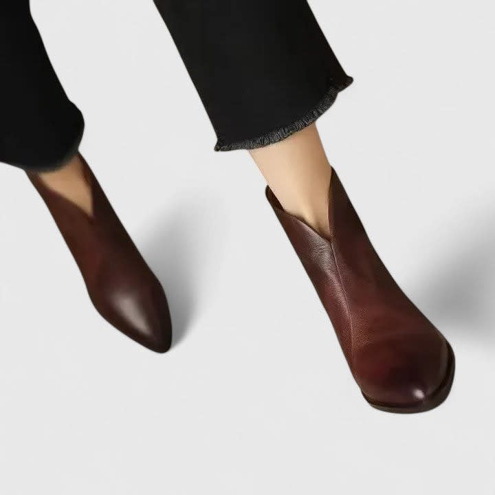 Women's Pointed Toe Block Heel Ankle Boots | Margot_4