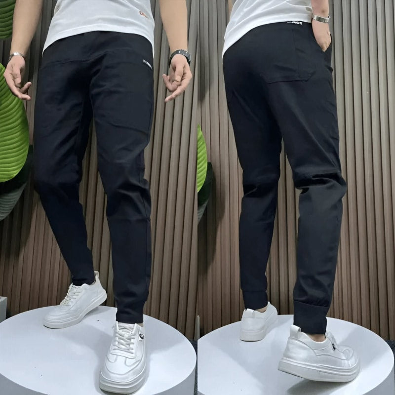 Men's Tapered Stretch Cargo Trousers | Farquhar_1