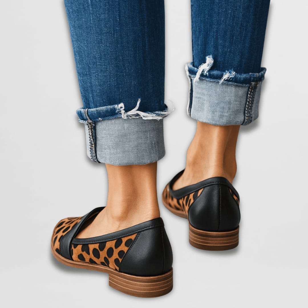 Women's Pointed Toe Suede Loafers | Norma_5