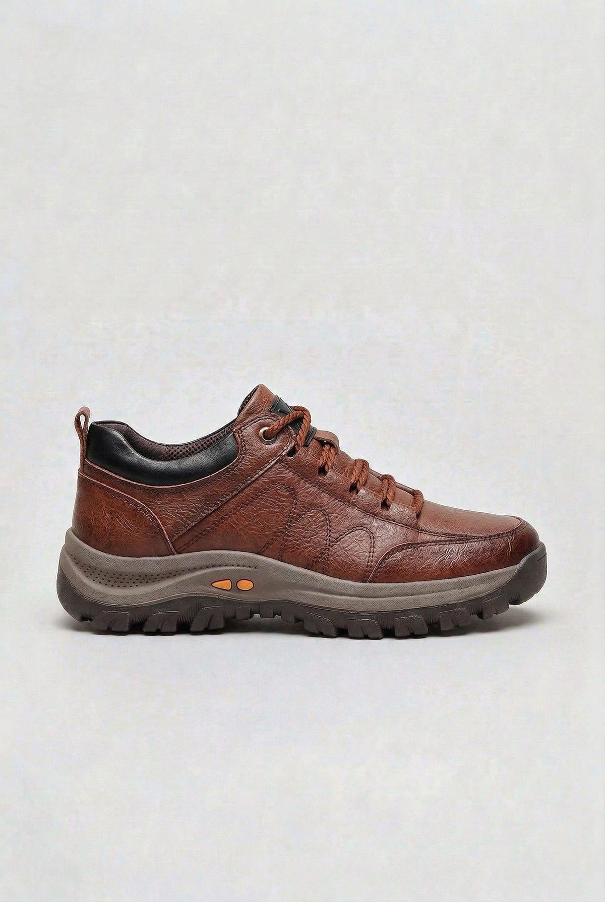 Men's Water-Resistant Cushioned Walking Shoes | Ewart - Brown / 5.5