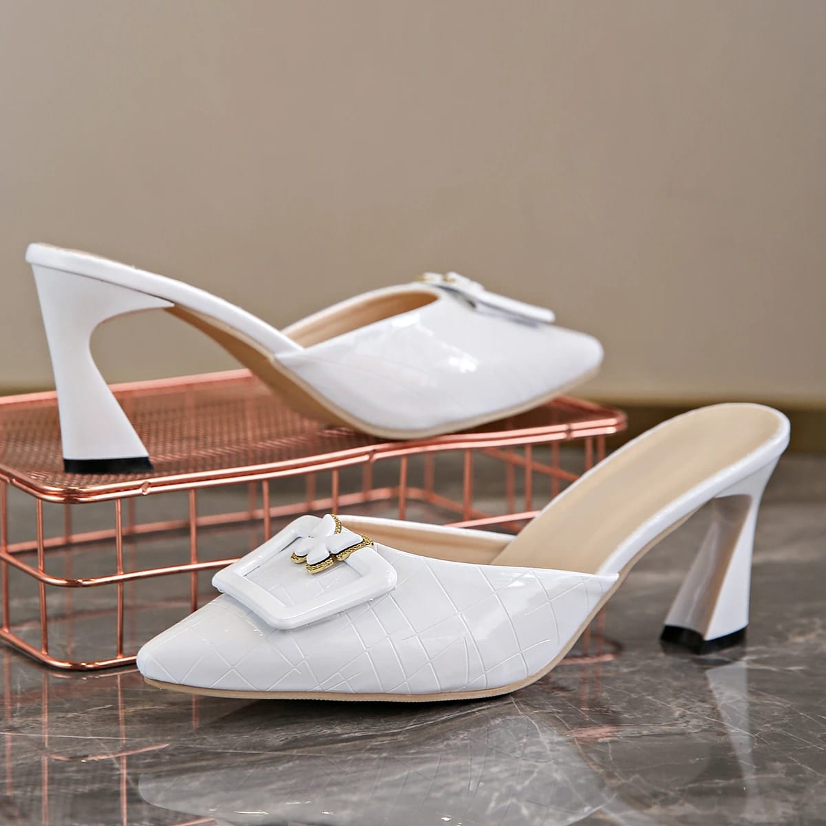 Women's Buckle Pointed Toe Mules | Muireall_5