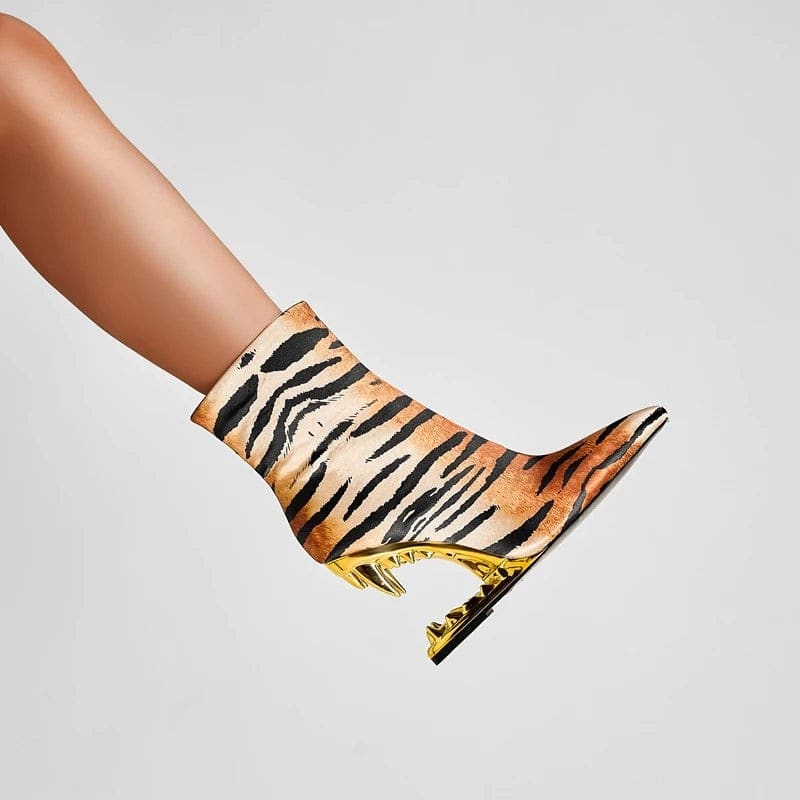 Women's Pointed Toe Sculptural Heel Ankle Boots | Mairead_2