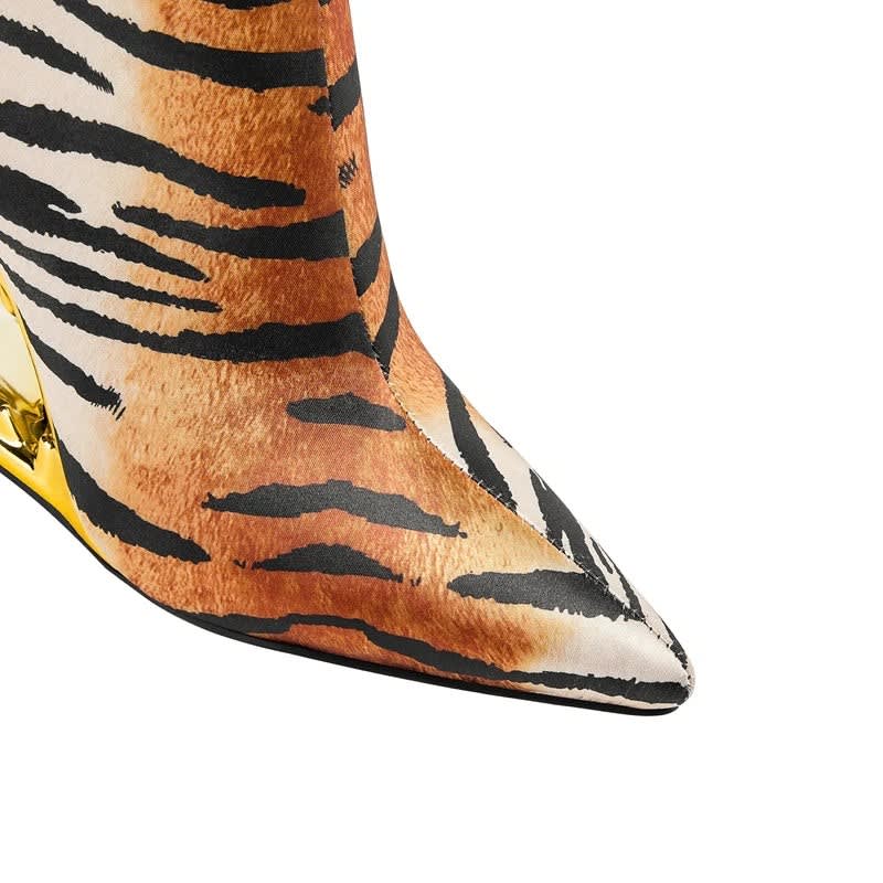 Women's Pointed Toe Sculptural Heel Ankle Boots | Mairead_6