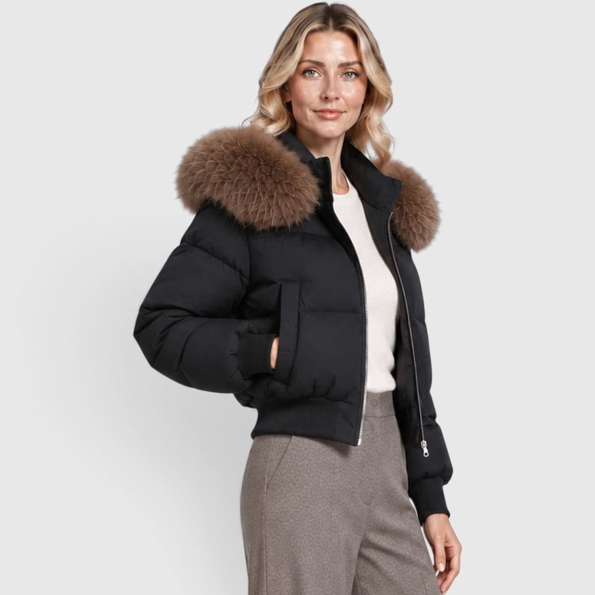 Women's Cropped Puffer Jacket With Fur Trim Hood | Polly_8