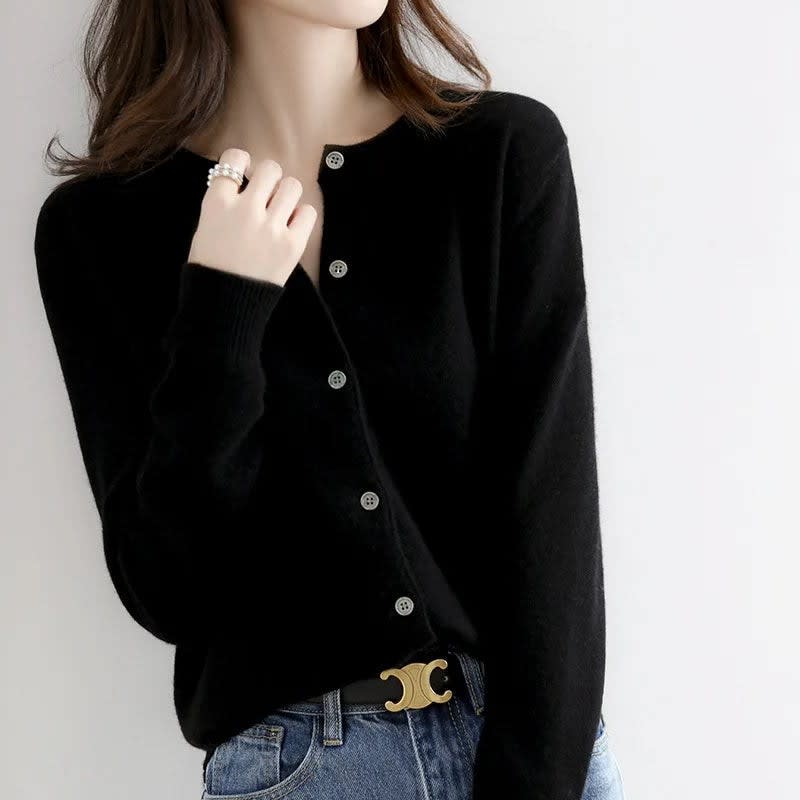 Women's Button Front Knit Cardigan | Eluned_7