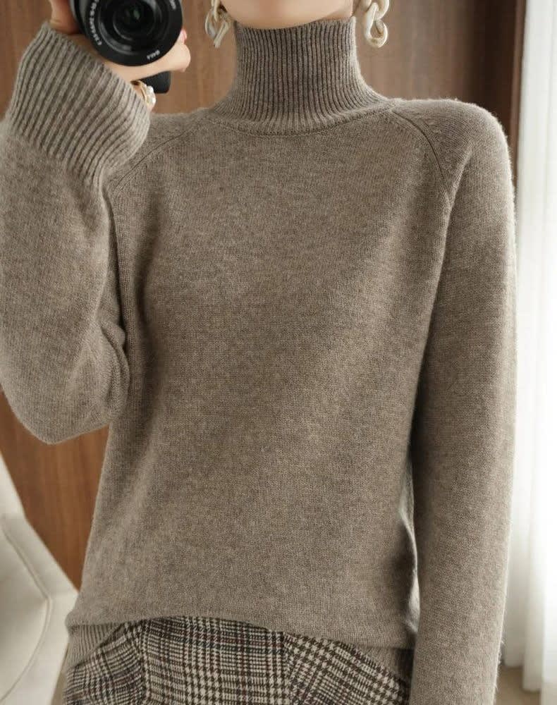Women's Ribbed Knit Turtleneck Jumper | Mercy_9