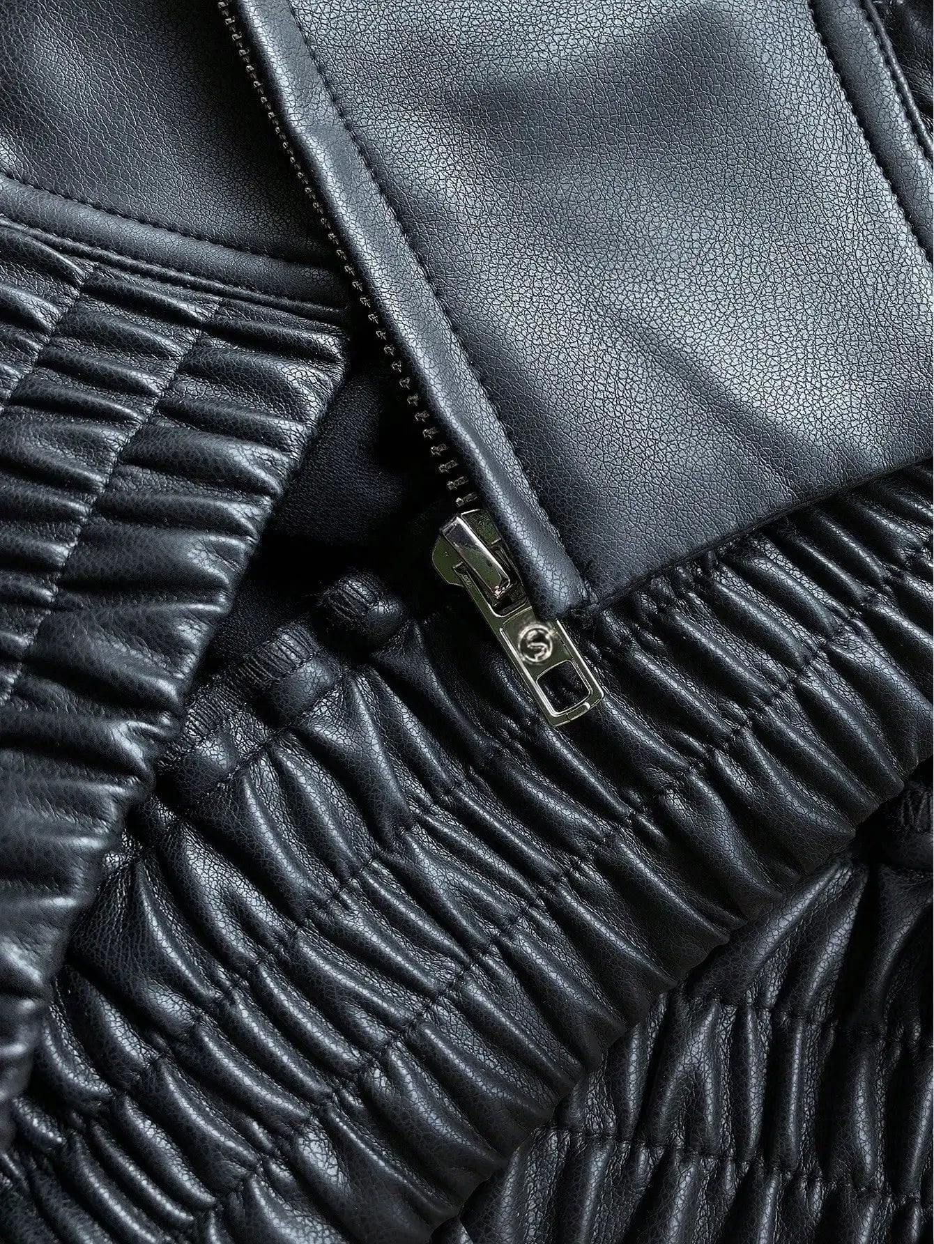 Women's Faux Leather Bomber Jacket | Hafwen_10