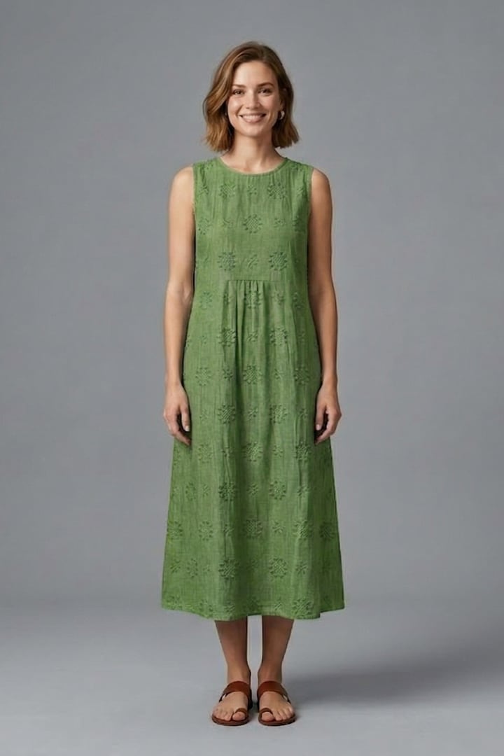 Women's Embroidered Sleeveless Midi Dress | Nicole Nelson_6